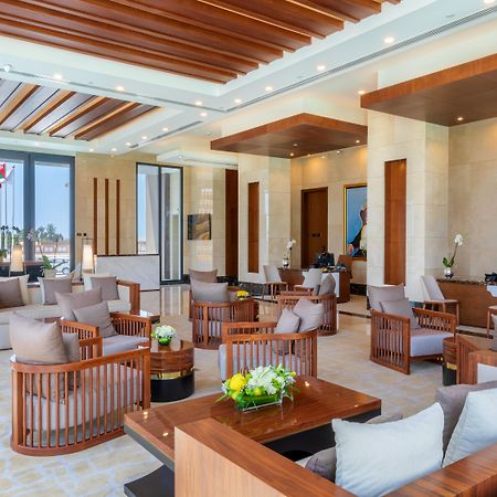 Millennium Resort Салала Экстерьер фото The lounge at the airport