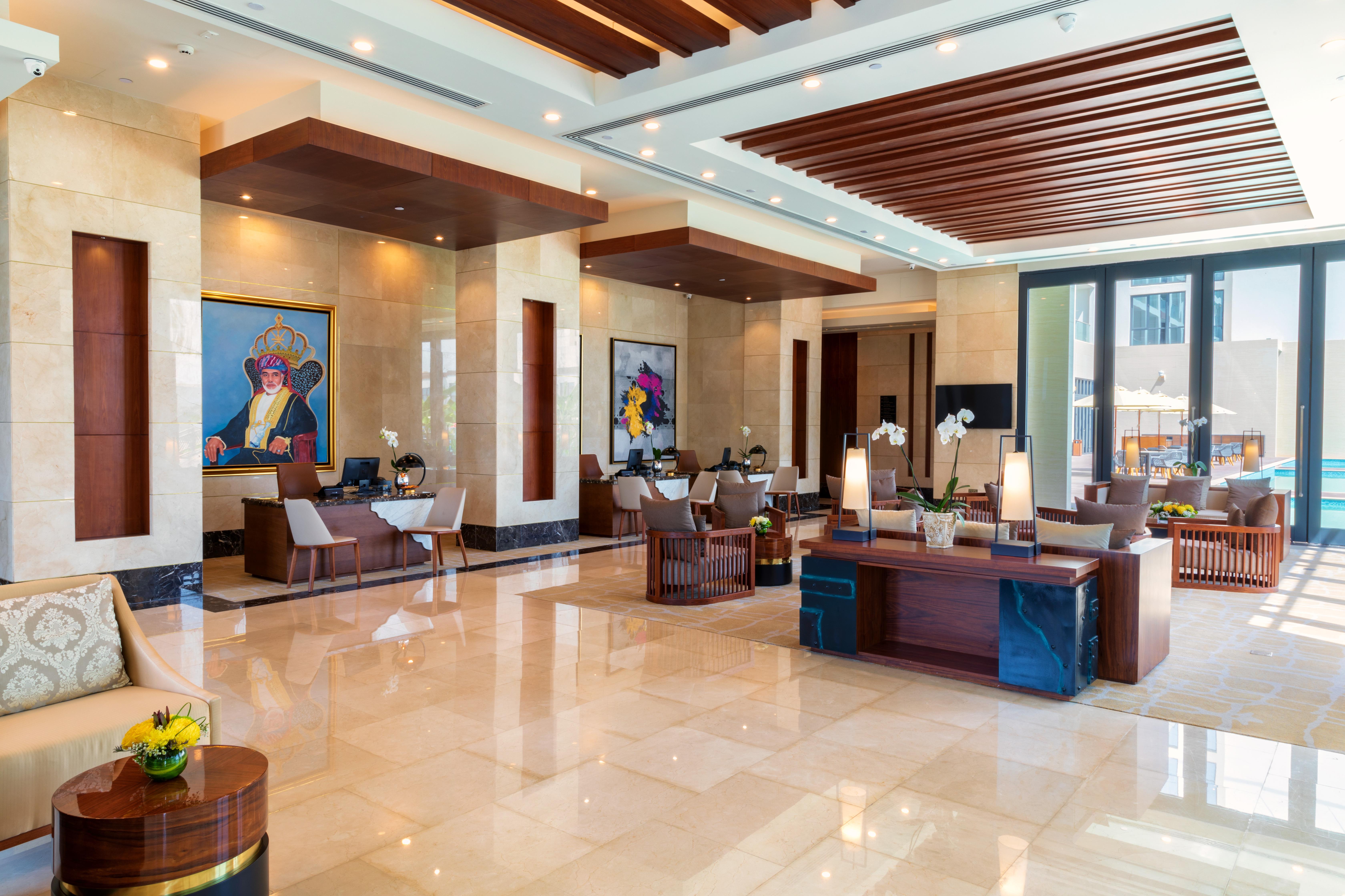 Millennium Resort Салала Экстерьер фото Lobby