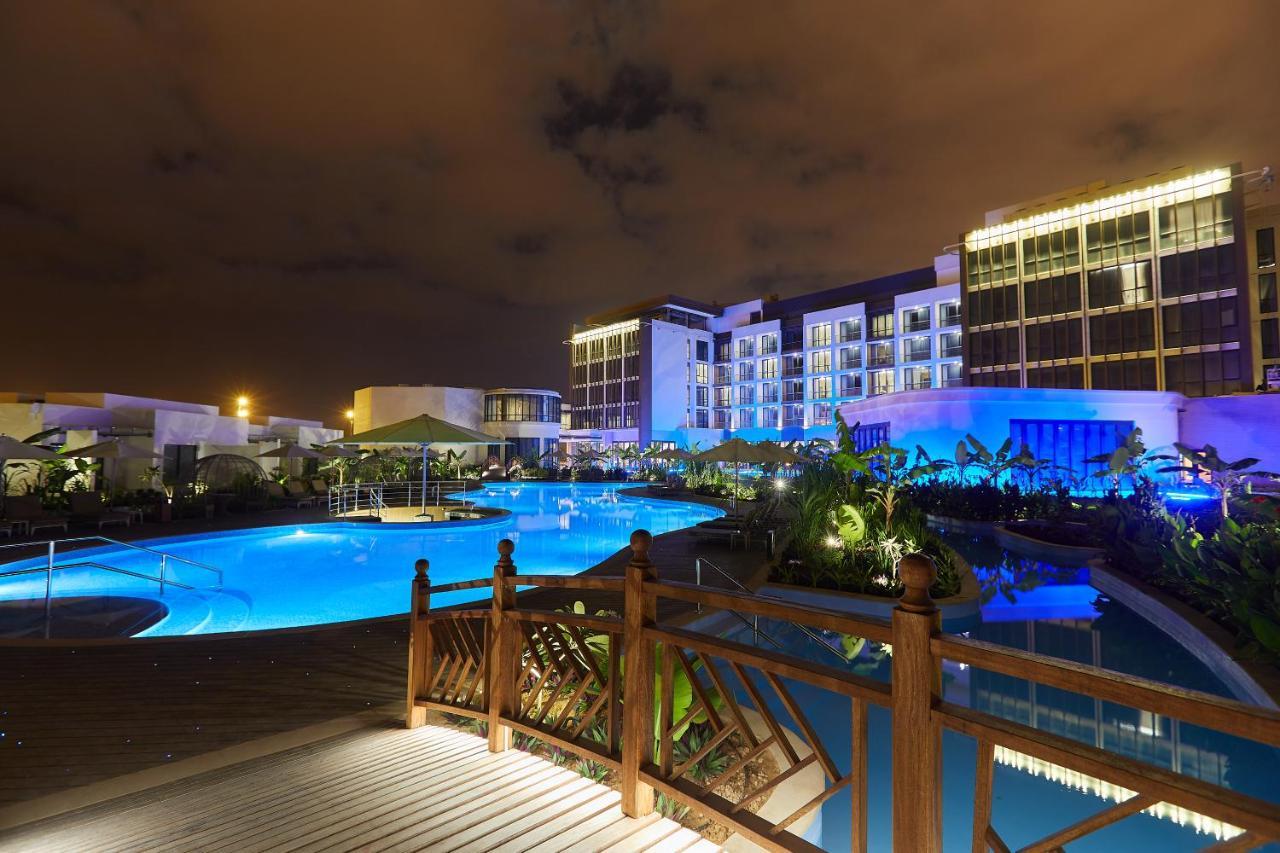 Millennium Resort Салала Экстерьер фото The Atlantis Hotel